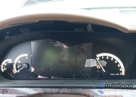 2009 Mercedes-Benz S 550 4Matic z USA, uszkodzony, nr VIN WDDNG86X39A261558